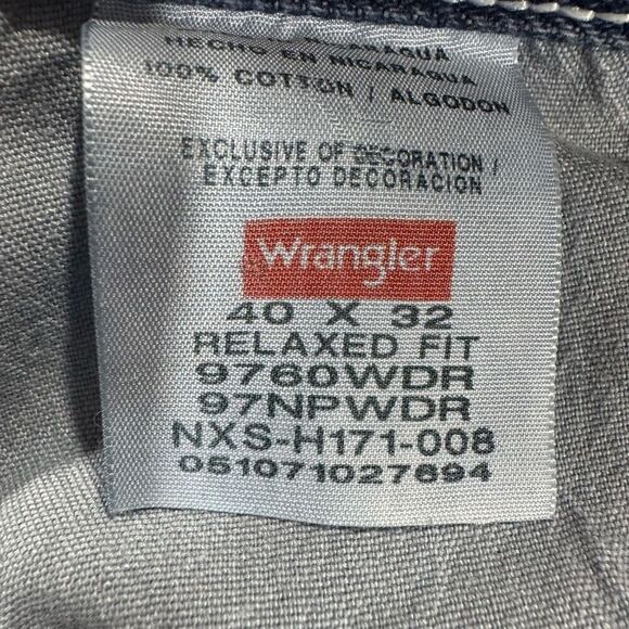 Wrangler Denim Blue Jeans 40 X 32 Relaxed Fit - Picture 8 of 8